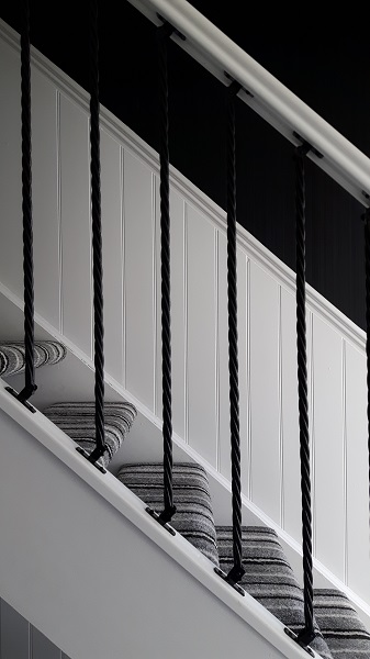 Powder Coated Iron Spindles