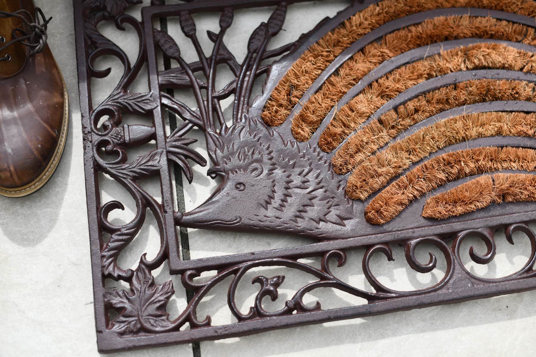CAST_IRON_DOOR_MATS_CARE_MAINTENANCE