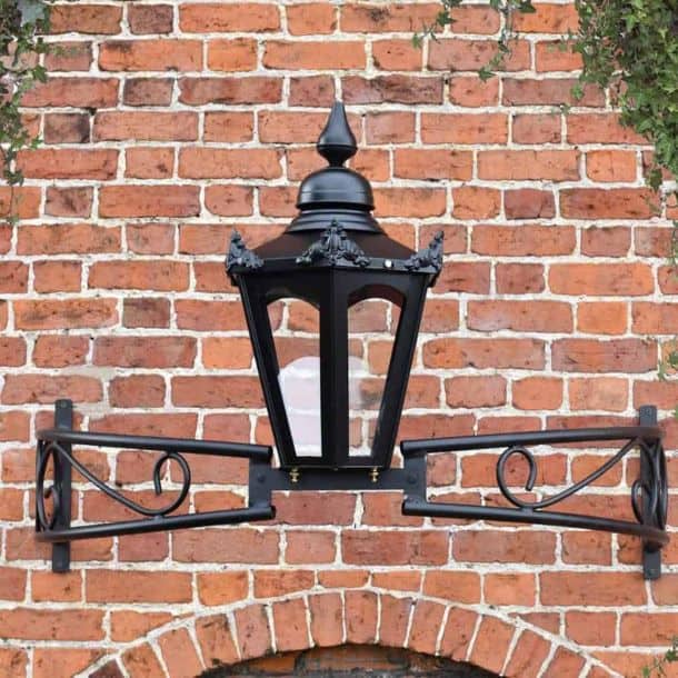 Bow Bracket Lanterns