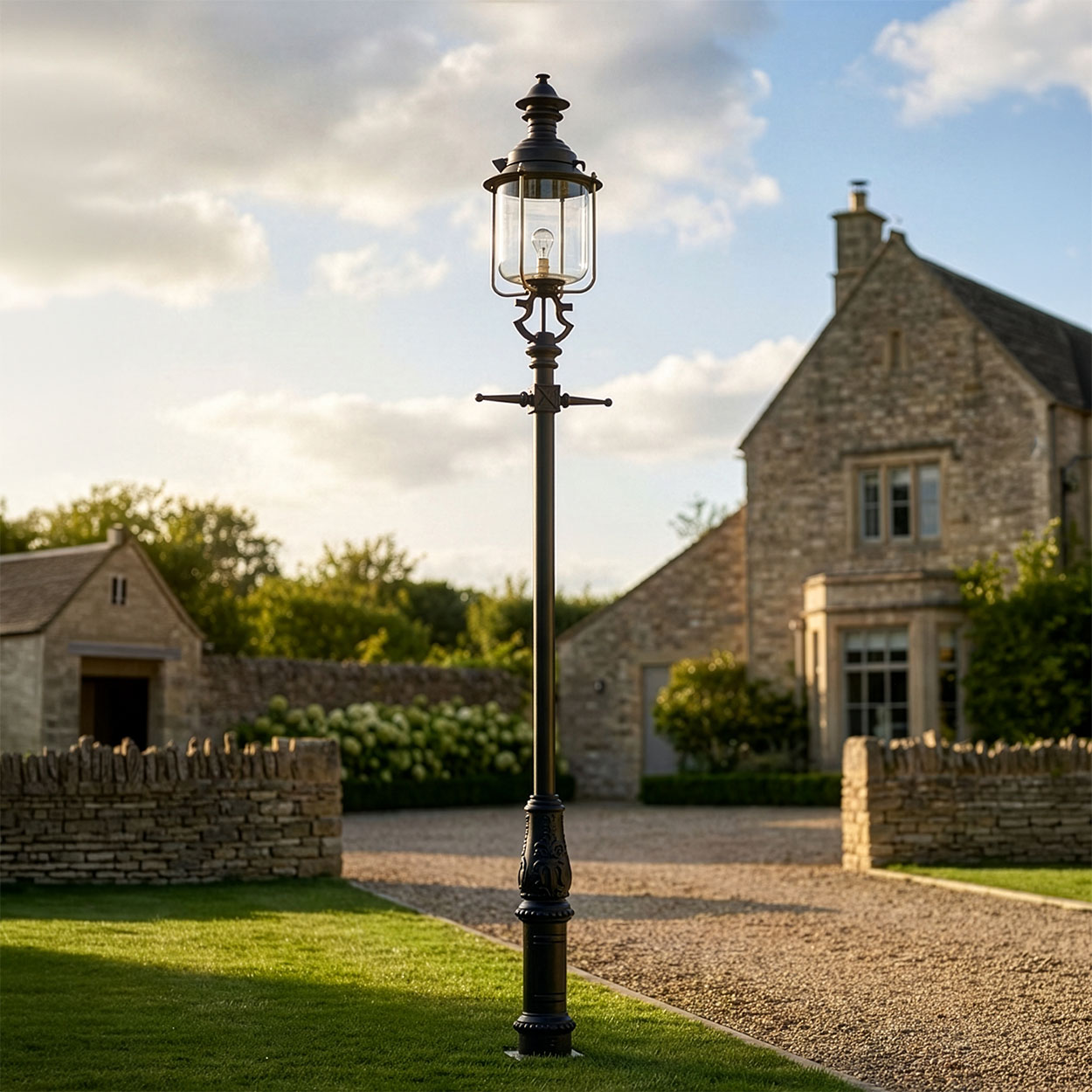 Globe & Glass Lamp Posts