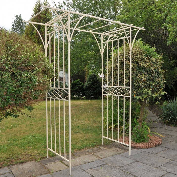 Tetten Hall Rose or Entrance Canopy | Black Country Metalworks