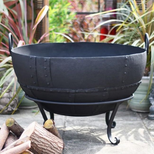 Traditional Kadai Bowl Finished in Black 