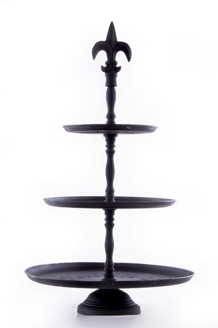 Ravensmoore Hall Fleur De Lys Cake Stand in black finish Ravensmoore Hall Fleur De Lys Cake Stand in black finish