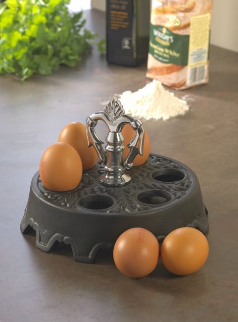 Edwina Cast Iron Egg Holder (Holds 6 Eggs)