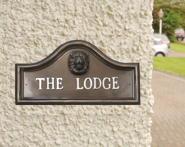 Chow Chow house name plaque