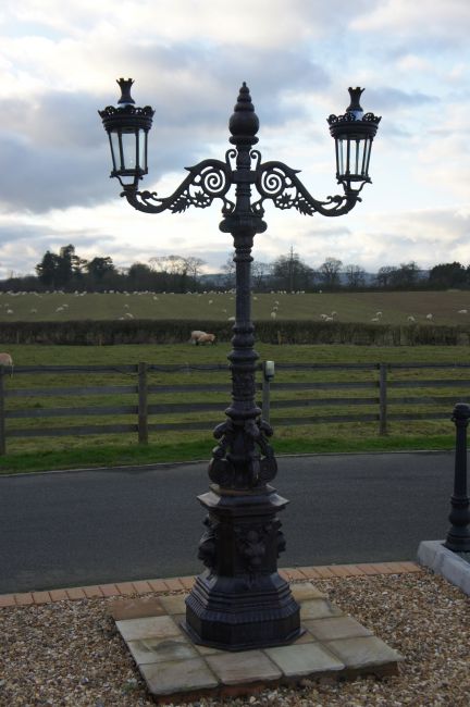 Royal Colonial “Large Duet” - 2.85m