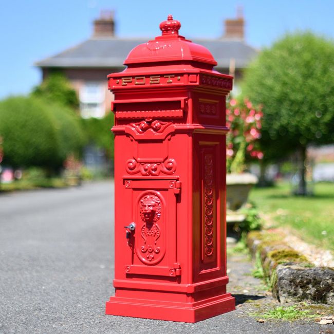 Cherrywood Red Camden Driveway Post Box Cherrywood Red Camden Driveway Post Box