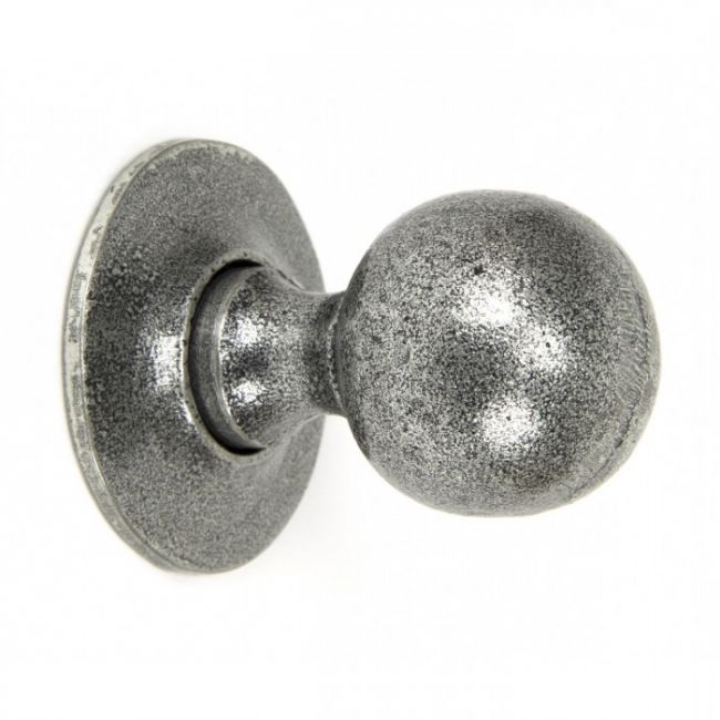Ball Mortice or Rim Knob Set with Escutcheons Ball Mortice or Rim Knob Set with Escutcheons