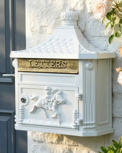 “Frostine" White Huntington Wall Mounted Post Box digital illustration