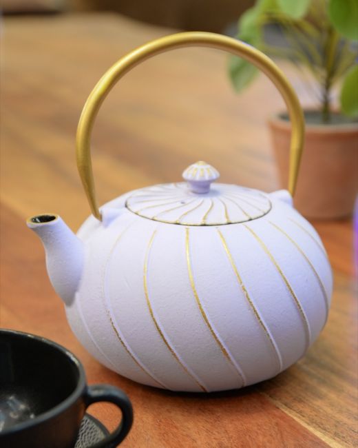 "Fuji" Cast Iron Japanese Style Teapot with a Purple and Gold Finish "Fuji" Cast Iron Japanese Style Teapot with a Purple and Gold Finish