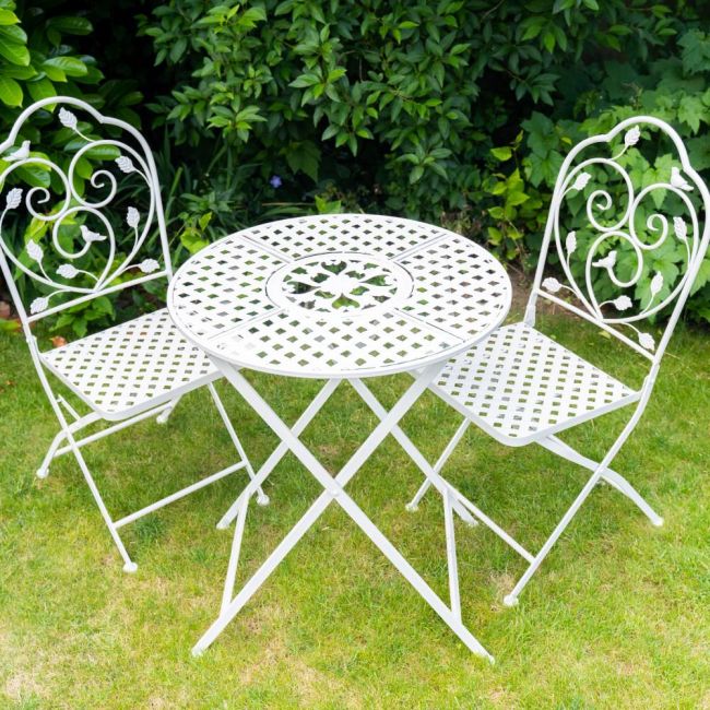 Bird & Leaf Design Bistro Set in Use in the Garden Bird & Leaf Design Bistro Set in Use in the Garden