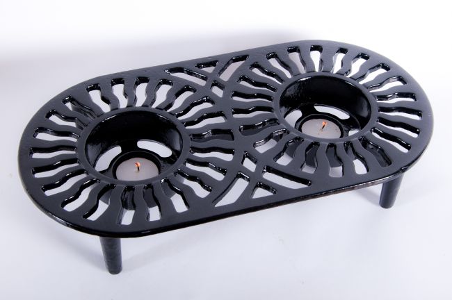 “Blackwinn” Cast iron plate warmers