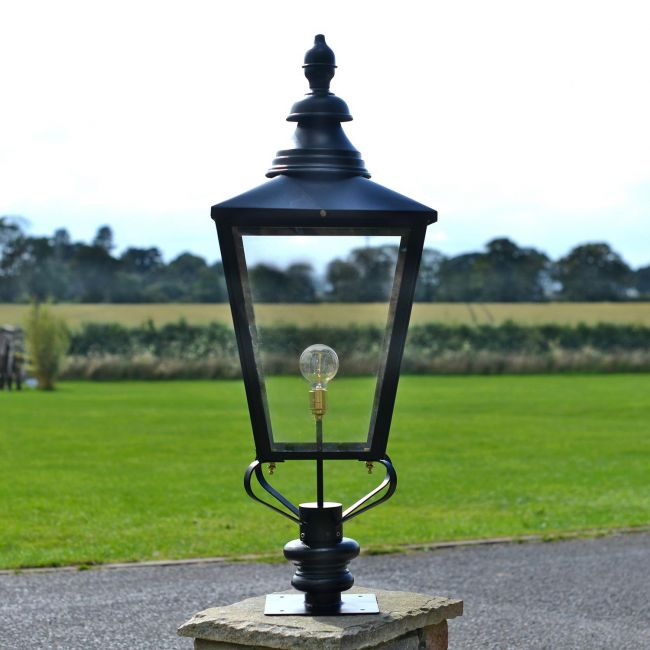 Black Rochester Entrance Pillar Light in Situ on a Driveway Black Rochester Entrance Pillar Light in Situ on a Driveway