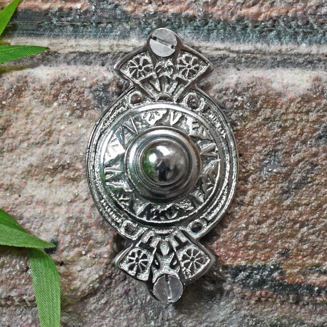 “Hampern Close” Bright Chrome Decorative Bell Push “Hampern Close” Bright Chrome Decorative Bell Push