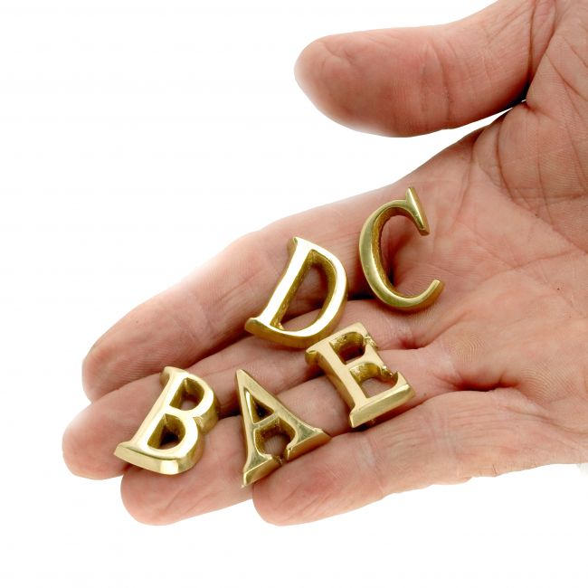 1 inch (25mm) Rear Pin Fix Brass Letters 1 inch (25mm) Rear Pin Fix Brass Letters