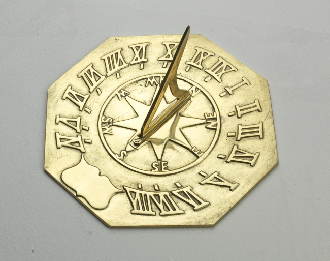 Brass Navigator Sundial - 260mm 