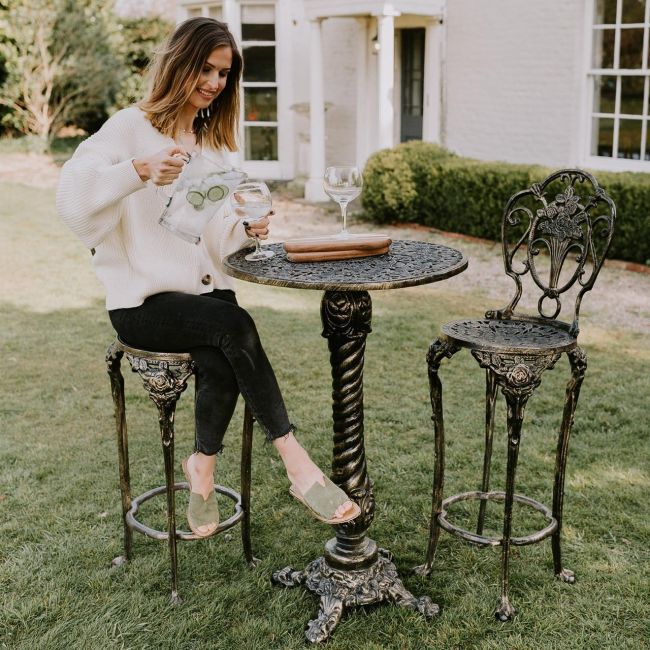 Antique Bronze "Summerworth " Dining Set in Situ Antique Bronze "Summerworth " Dining Set in Situ