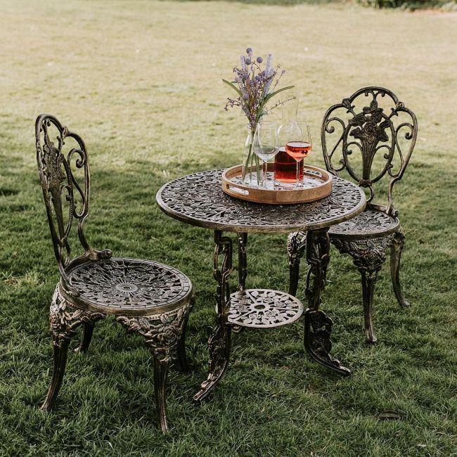 "Rosebud" Set in Brushed Gold in Situ  "Rosebud" Set in Brushed Gold in Situ