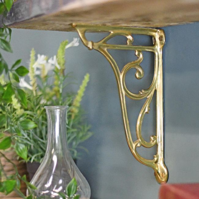 Heritage Wall Bracket 24 x 16cm Heritage Wall Bracket 24 x 16cm