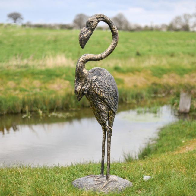 Cast Aluminium "Greater" Freestanding Flamingo Garden Sculpture Cast Aluminium "Greater" Freestanding Flamingo Garden Sculpture