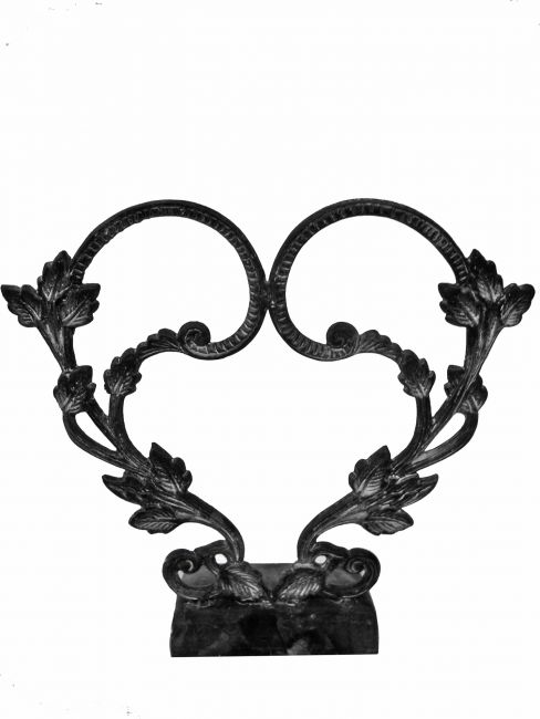 Cast Iron Florentine Heart Door Stop Cast Iron Florentine Heart Door Stop
