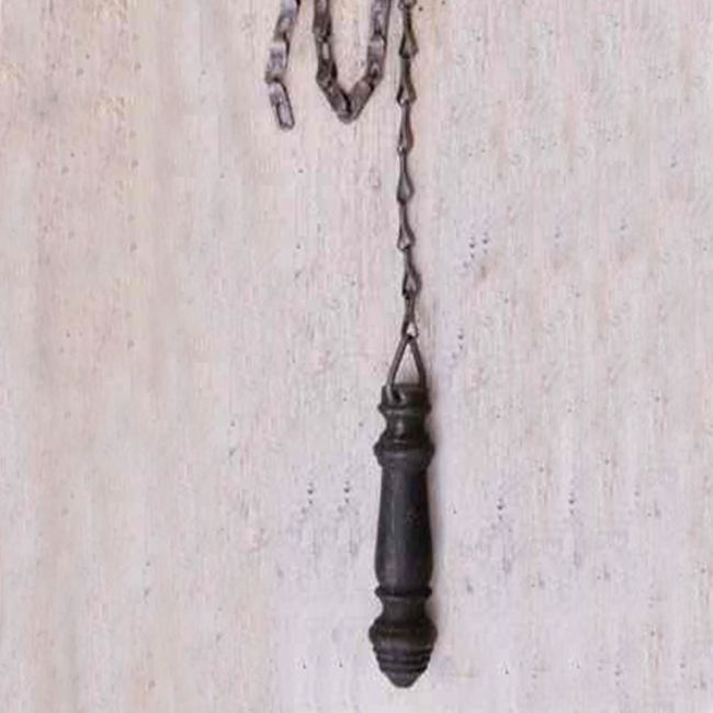 Cast Iron Pull with 1m Chain Cast Iron Pull with 1m Chain