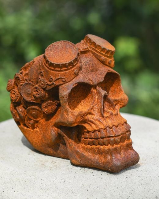Cast Iron Steampunk Skull Garden Ornament Cast Iron Steampunk Skull Garden Ornament