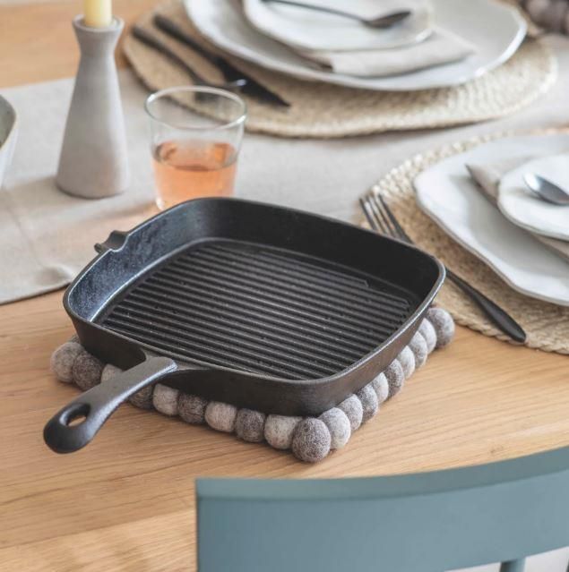 "Coalbrook" Cast Iron Griddle Pan in Situ "Coalbrook" Cast Iron Griddle Pan in Situ