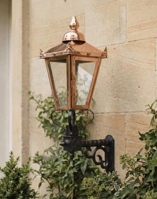 Digital Illustration of the 88 x 33cm Copper Wall Lantern on a Royale Bracket Mounted on a Sandstone Brick Building Digital Illustration of the 88 x 33cm Copper Wall Lantern on a Royale Bracket Mounted on a Sandstone Brick Building