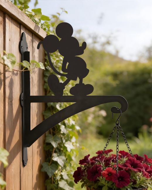 Digital Representation of Mouse Hanging Basket Bracket mounted on a fence