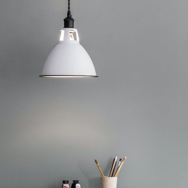 Enamel & Steel White Hanging Bowl Light in Situ in the Home Enamel & Steel White Hanging Bowl Light in Situ in the Home