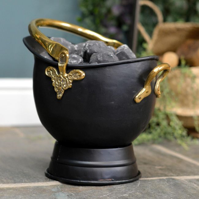 "Countess" Coal Bucket in Situ "Countess" Coal Bucket in Situ