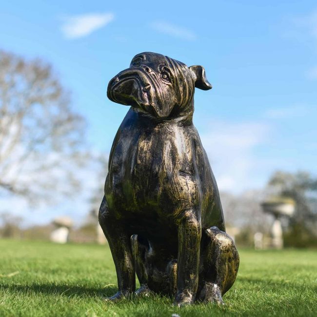 Freestanding Cast Aluminium Sitting Bulldog Garden Sculpture Freestanding Cast Aluminium Sitting Bulldog Garden Sculpture