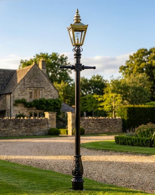Harrogate Polished Brass Lamp Post Range 2.25m digital illustration 