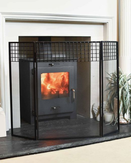 High Contemporary Three Fold Fire Guard in Situ High Contemporary Three Fold Fire Guard in Situ