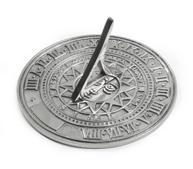 Sunface Bright Chrome Garden Sundial - 120mm 