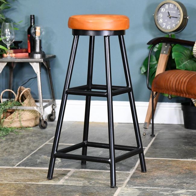 Iron & Brown Goat Leather Backless Bar Stool in Situ Iron & Brown Goat Leather Backless Bar Stool in Situ