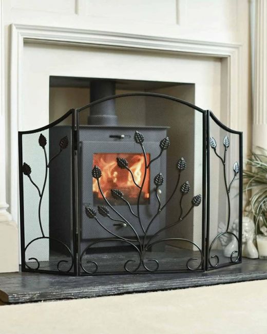 "Ivelen Lane" Leaf Design Fire Guard "Ivelen Lane" Leaf Design Fire Guard