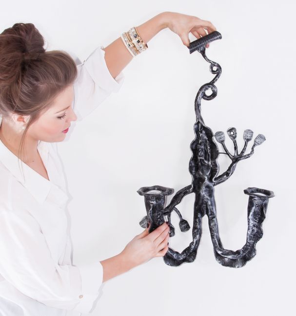 “Woodsford Keep” Dragon Wall Light “Woodsford Keep” Dragon Wall Light