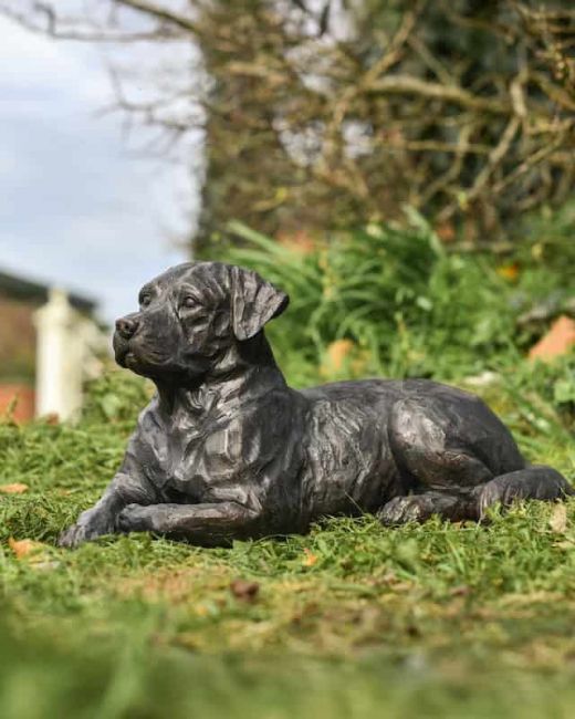 Labrador Garden Statue