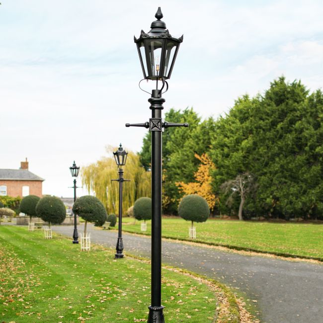 Hexagonal Lamp Posts Driveway Lighting Hexagonal Lamp Posts Driveway Lighting