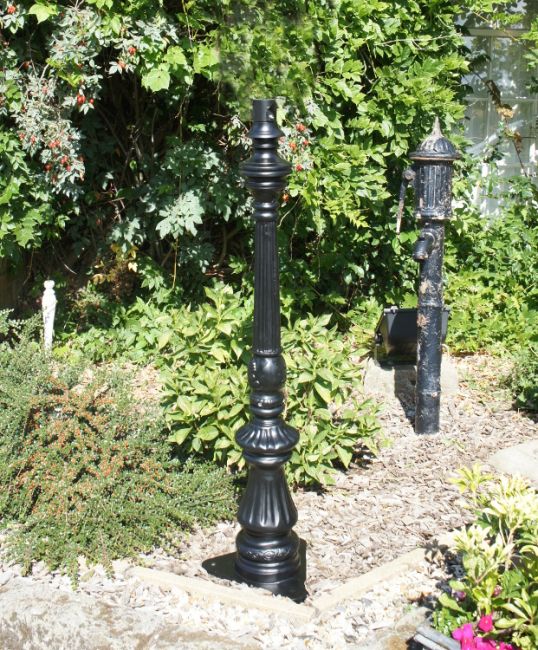 Fluted Drive Way Lamp Post Fluted Drive Way Lamp Post
