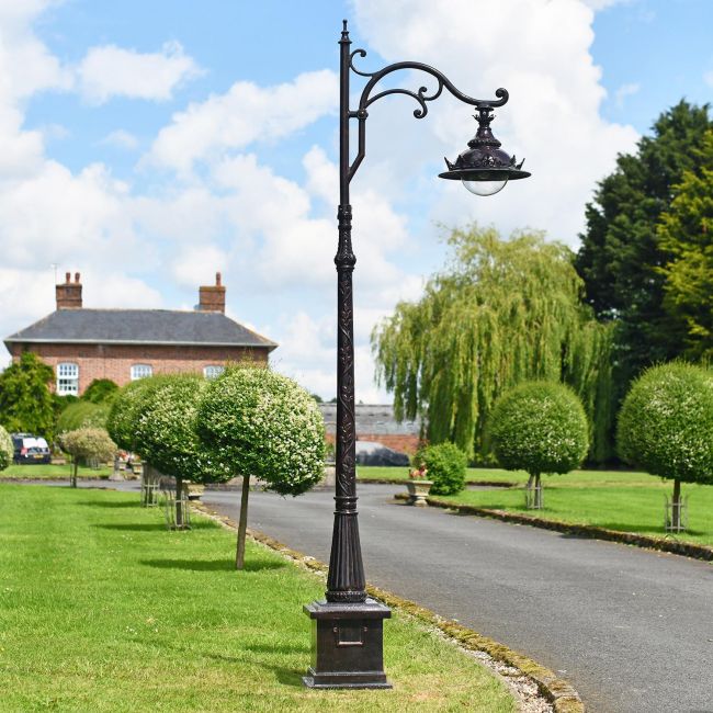 Antique Brown Ornate Gothic Cast Iron Lamp Post Antique Brown Ornate Gothic Cast Iron Lamp Post