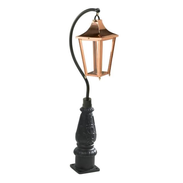 “Lincoln” Swan Neck Lantern & Lamp Post in Copper “Lincoln” Swan Neck Lantern & Lamp Post in Copper