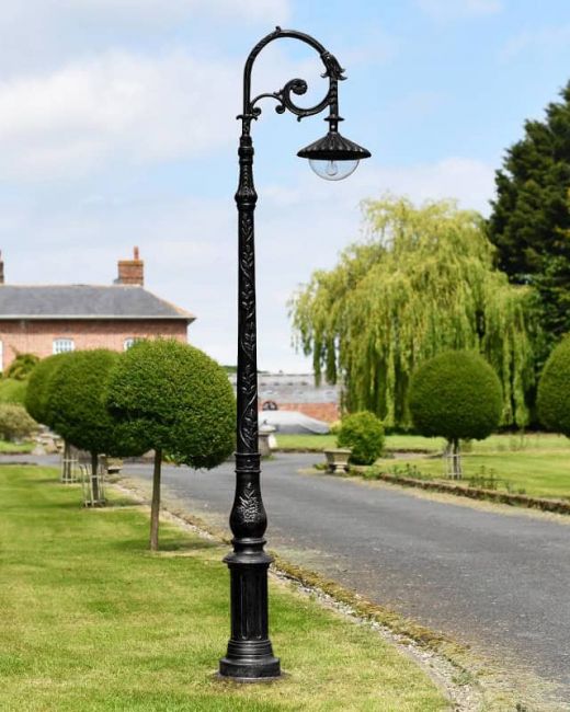 "Lord Hadrian" Antique Black Cast Iron Ornate Lamp Post 3.1m "Lord Hadrian" Antique Black Cast Iron Ornate Lamp Post 3.1m