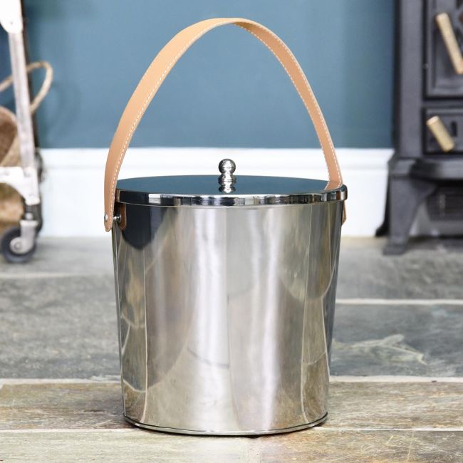 Modern Ash Bucket Finished in a Stainless Steel Modern Ash Bucket Finished in a Stainless Steel