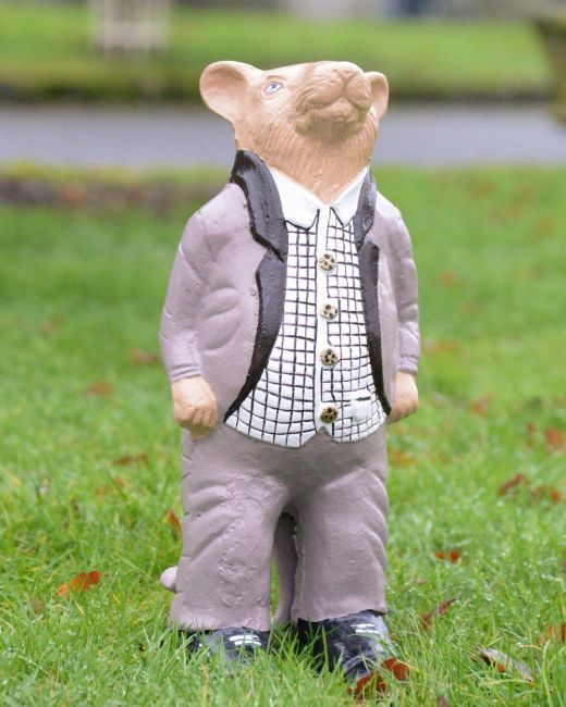 "Winston" the Dapper Mouse in Cast Aluminium main image