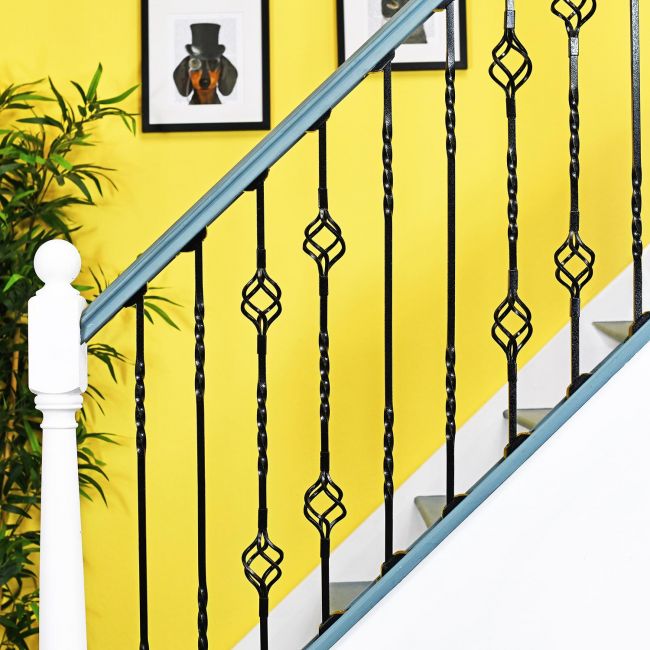 "Cavendish" Set of 4 Alternating Stair Spindles - Pattern 10