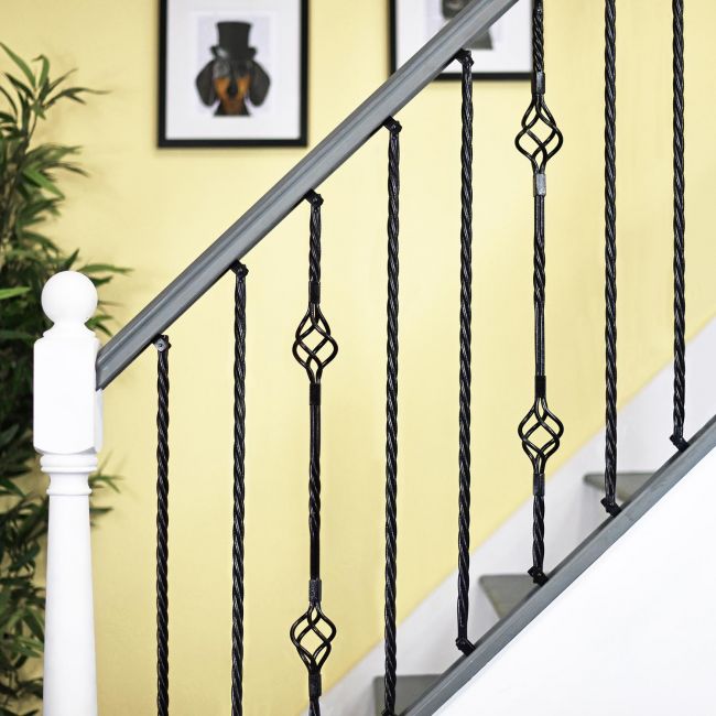 "Grosvenor" Rope Twist Stair Spindle with Brackets "Grosvenor" Rope Twist Stair Spindle with Brackets