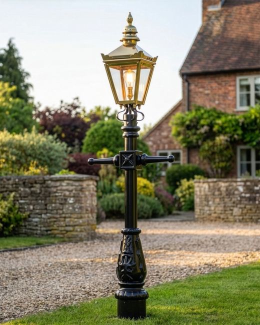 Polished Brass Victorian Lamp Post - Miniature 1.5m digital illustration small